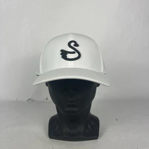 Cappello Swannies Golf Snapback Bianco Taglia Unica Regolabile Ricamato 6 Pannelli - Foto 1 di 8