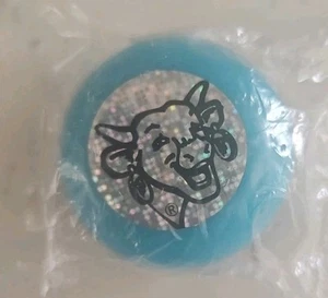 Laughing Cow (Cheese) Yo-Yo n Blue in Original Wrapper (639) - Picture 1 of 2