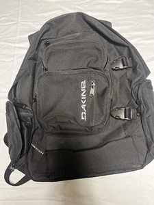 Dakine Backpack Black Skaterboard Other - Picture 1 of 7