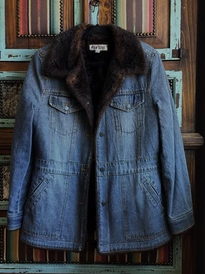 Abrigo chaqueta vaquera azul forrada de piel sintética Marvin Richards talla L? Foto 1 de 4