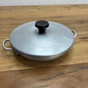 Vintage IMUSA 6 Inch Aluminum Pan With Lid - Picture 1 of 6