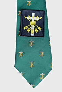 School tie Waddesdon C of E + patch badge Rothschild arrows crest and cross NEW - Picture 1 of 5