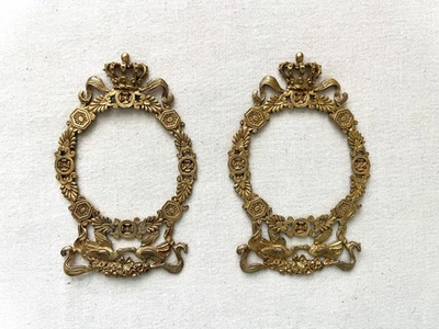 一对椭圆形华丽金属家具安装贴花Ormolu复古古董 — 第 1/4 张图片