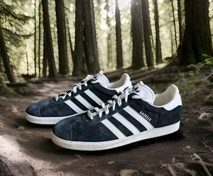 Zapatilla deportiva vintage Y2K 2007 NEGRA Adidas Gazelle cuero nobuck para hombre talla 12 - Imagen 1 de 8