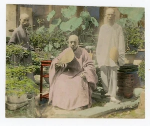 Vintage print PHOTO hand tinted, Bouddhisme zen moine thé gaiwan jardin - Picture 1 of 2