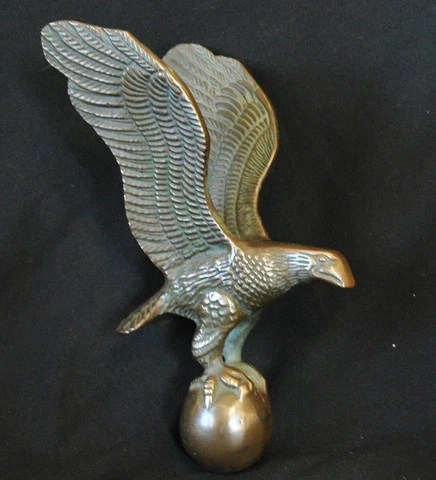 Vintage LG Solid Bronze Brass Eagle On Globe Flag Pole / Clock Finial Topper  9" Cover