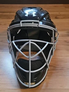 Under Armour Catchers Helmet Adult 7-7½ Black UAHG2-AVS Hockey Style Baseball - Picture 1 of 2