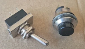 2 X Interruptores metálicos de alta resistencia (tipo ON-OFF Y PUSH) - Imagen 1 de 2