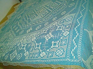 Stylish Vintage Antique filet lace Tablecloth - Bild 1 von 12