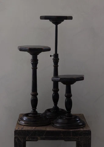 Perspective Studio high display wood pedestal stand Cover
