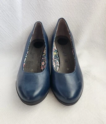 Zapatos de salón Hotter Concepts Angelica para mujer talla 6,5 azul marino cómodos  Foto 1 de 4
