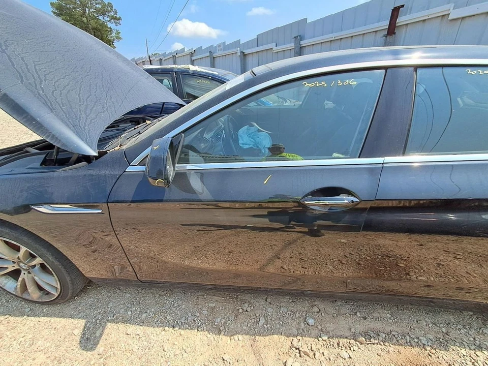 (LOCAL PICKUP ONLY) Driver Front Door 4 Door Gran Coupe Fits 13-19 BMW 640i 2524 - Image 1 of 4