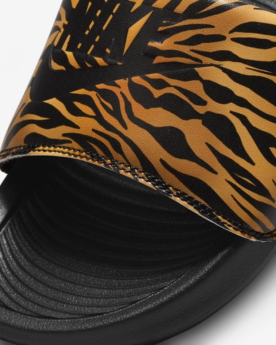 Nuovi sandali Nike donna Victori One stampa slides Tiger CN9676 010 taglia 7