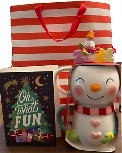 Hallmark 2021 Sweet Decade REPAINT SE Ornament & Schneemann Tassen mit Karte & Geschenktüte - Bild 1 von 5
