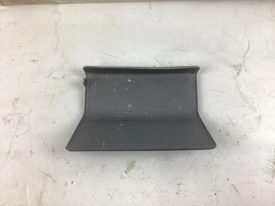 Inserto alfombrilla Volkswagen Beetle 2012-2018 5C5863328 OEM Foto 1 de 4