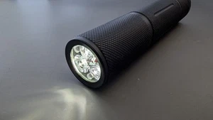 Linterna Personalizada Convoy S6 Osram W1 Triple Guppydrv RGB Nueva EE. UU. 18650 - Imagen 1 de 10