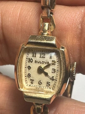 RELOJ PULSERA BULOVA 5AB VINTAGE ORO 10K RELLENO DAMAS CUERDA 17J SWISS KREISLER Foto 1 de 4