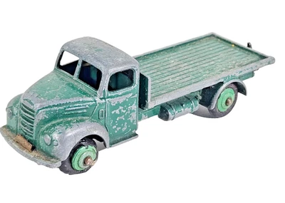 Vintage Dinky Toys 422 Fordson Thames Flat Truck 1:43 Scale Green Diecast - Image 1 of 4