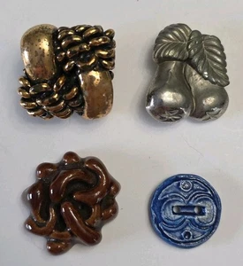 4 VINTAGE KERAMIK/GIPS KNÖPFE KREATIVE BIRNEN EXTRUDIERT ERHABEN - Bild 1 von 3