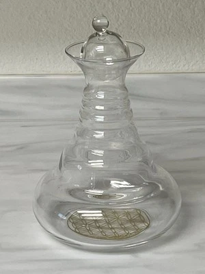 Hexagon Energy Glassware 24K Gold Carafe 44oz Power of Form MCM Style Decanter - Image 1 of 4