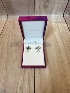 Zamels Clip On Earrings, Stud Style w/ Jewells and round Pearl Style Stone - Bild 1 von 9