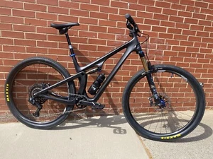 Yeti sb100 Turq Large Frame - Picture 1 of 8
