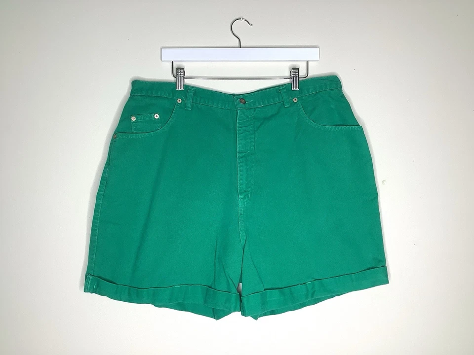 Shorts jeans vintage verde venezia cintura alta plus size tamanho 22 - Imagem 1 de 4