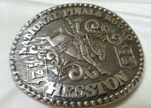 Hebilla de coleccionista Hesston National Finals 1984 edición limitada nueva sellada - Imagen 1 de 6