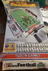 AWESOME 1979 TUDOR GAMES ELECTRIC FOOTBALL COWBOYS VS BRONCOS READ DESCRIPTION - Picture 1 of 12