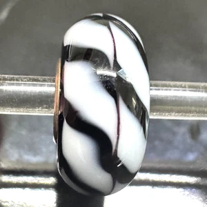 Trollbeads Serling Silver Glass Bead Black and White Waves UNIQUE. - Picture 1 of 7