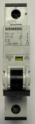 Siemens Leitungsschutzschalter / 230/400V~ / C2 / 2A / 5SY4102-7 / 5SY41 MCB C2 - Bild 1 von 4