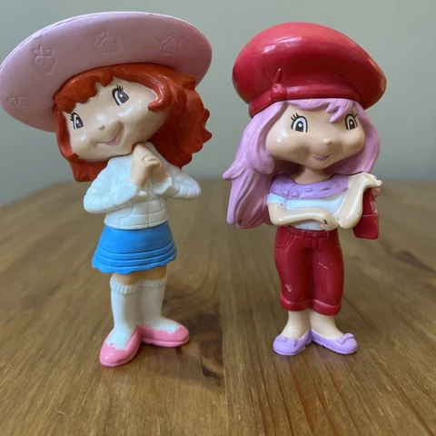 American Greetings CREPE SUZETTE and STRAWBERRY SHORTCAKE Figure Lot 3" Cover