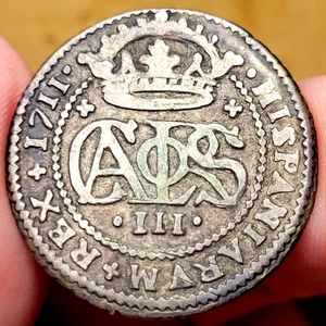 1711 Spanish Barcelona Silver 2 Reales American Pocket Change PISTAREEN COIN - Picture 1 of 2