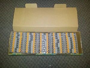 PHOENIX CONTACT PT 10 TERMINAL BLOCKS LOT OF 50 *NEW QUANTITY!! - Picture 1 of 5
