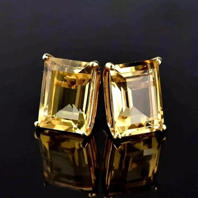 Aretes de citrino enchapados en oro amarillo de 14 k con corte esmeralda de 2,00 quilates Foto 1 de 4
