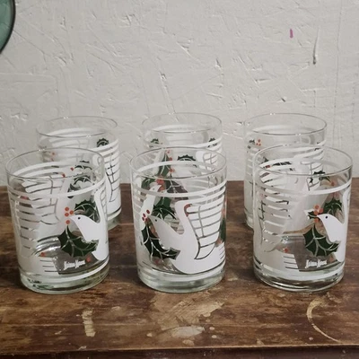 Juego de 6 vasos de bar vintage Neiman Marcus White Dove Holiday Foto 1 de 4