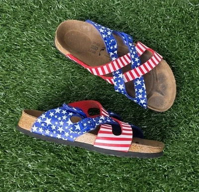 Sandalias Birki's de Birkenstock estrellas y rayas patrióticas bandera de Estados Unidos 39N 8 9 Foto 1 de 4