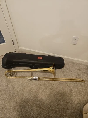 Trombón Júpiter con estuche instrumento profesional de latón Foto 1 de 4