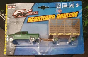 Maisto, Heartland Haulers, Green Car with cattle hauler, *new* - Picture 1 of 1