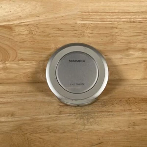 Samsung EP-NG930 Silver Portable Qi-Certified Fast Wireless Charging Stand - Picture 1 of 4