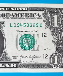 1945 March 29 : L 19450329 C BIRTHDAY NOTE $1 One Dollar Bill *UNC* - Picture 1 of 3
