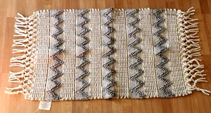 PATINA VIE WOOL Woven Accent Rug Tassel 2'x4' Gray Ivory Bristol Connection NWOT - Picture 1 of 7