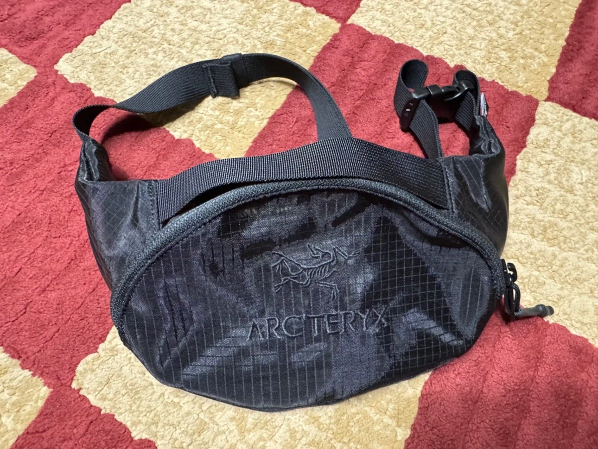 セール未開封Arc'teryx システムA Kraft Waist Pack Arc'teryx | Bags | Arcteryx Systema Kraft Waist Pack | Poshmark