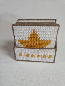 VTG Handmade Cross Stitch Set 5 Coasters in Holder White with Gold Star Tan Trim - Picture 1 of 9