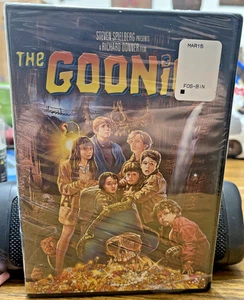 The Goonies DVD 2010 Steven Spielberg Kids Adventure Classic SEALED & BRAND NEW! - Imagen 1 de 16