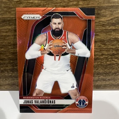 Jonas Valanciunas /225 BASKET PRIZM 2024-25 Panini Prizm NBA Washington Wizards - Image 1 of 2