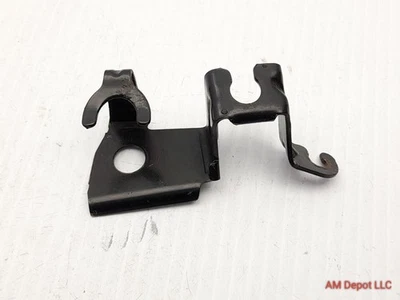 2008 BMW 335i 328i RWD E90 E92 Front Left ABS Sensor Cable Holder / Bracket  - Изображение 1 из 4