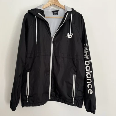 Cortavientos atlético New Balance negro talla M Foto 1 de 4