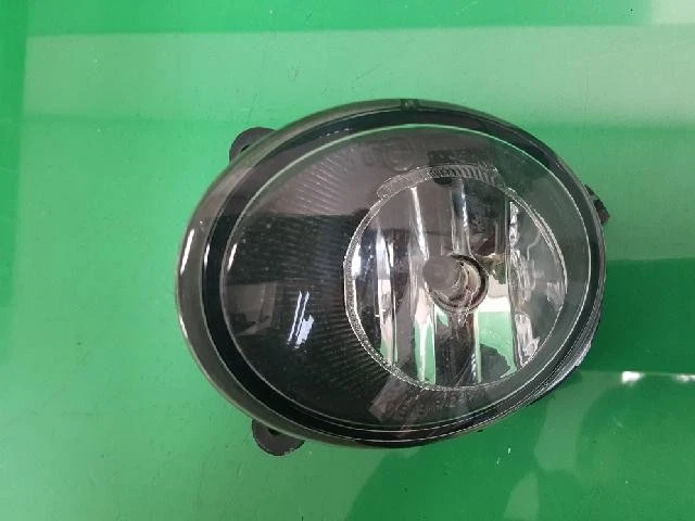 Faro antiniebla izquierdo AUDI A6 2007 4F0941699 Foto 1 de 4