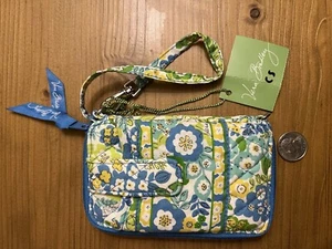 NUEVO SIN ETIQUETAS Cartera Vera Bradley Carry It All Muñequera Inglés Prado Floral Cremallera Alrededor - Imagen 1 de 4